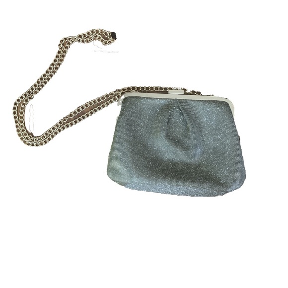 R7 Structured Glitter Fabric Clutch with Gold Frame in Gold 107